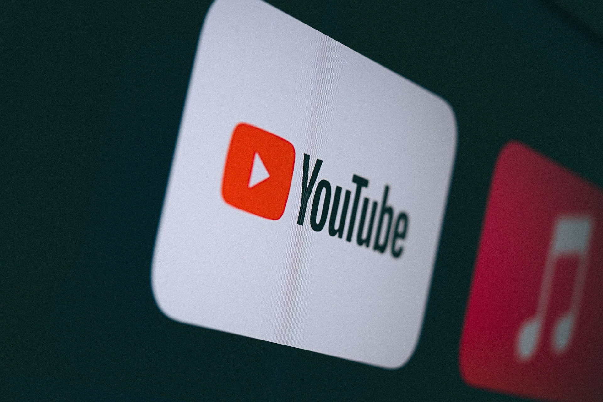 Explore The Top Crypto Youtube Channels For 2024