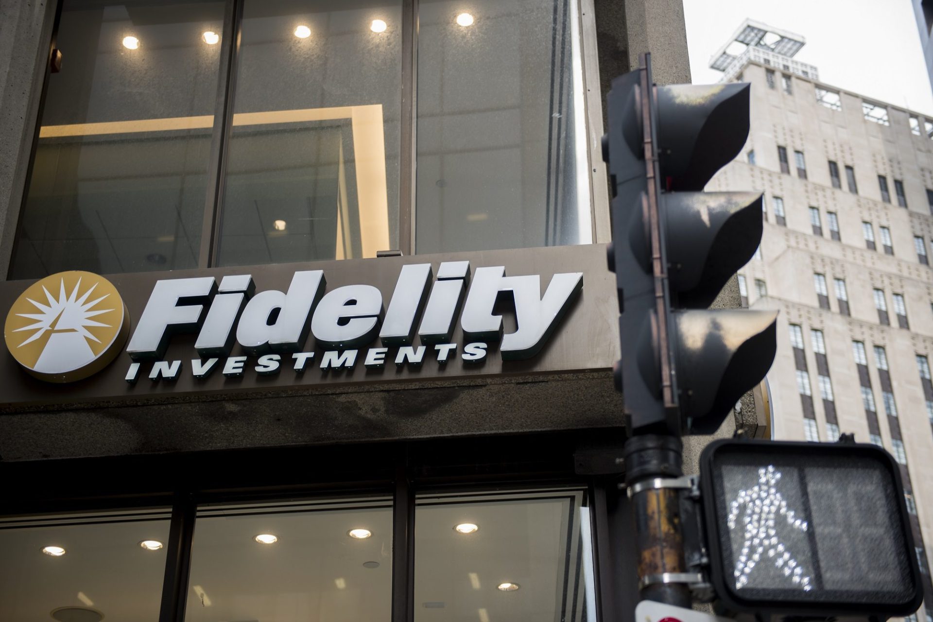 Fidelity To File Bitcoin Spot Etf, Bid For Grayscale?