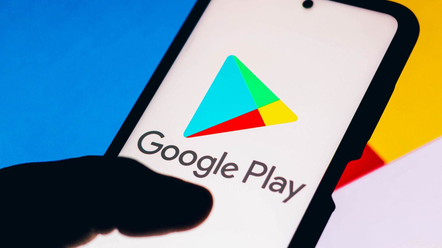Phantom Wallet Surpasses Facebook On Google Play Charts-Bitrabo Phantom Wallet Surpasses Facebook On Google Play Charts