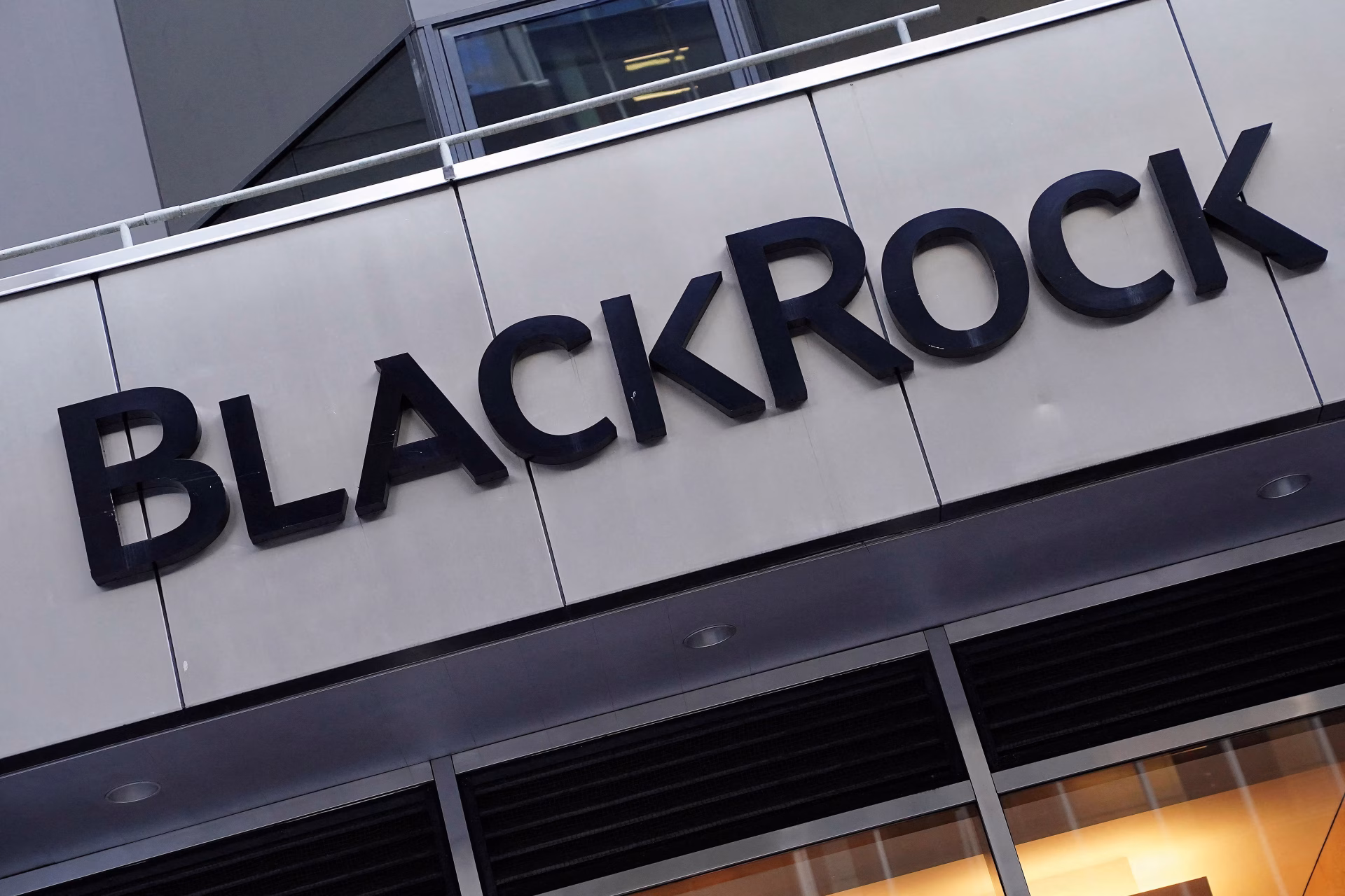 Blackrock’S Bold Move: $600 Million Bitcoin Acquisition Shakes Up The Market